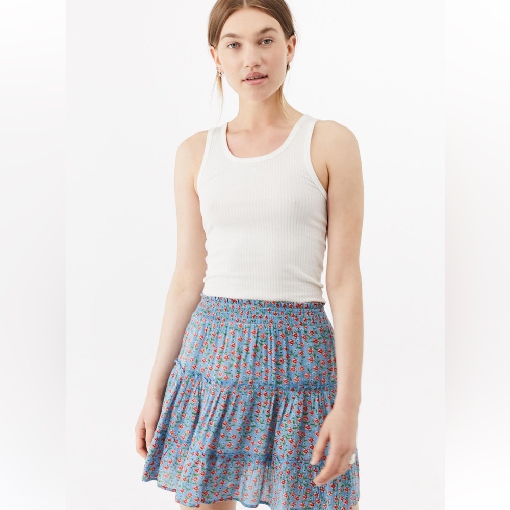 URBAN OUTFITTERS MAISIE FLORAL TIERED MINI SKIRT SZ L